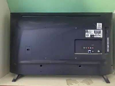 Televisor LG 32 pulgadas en buen estado - miniatura 2