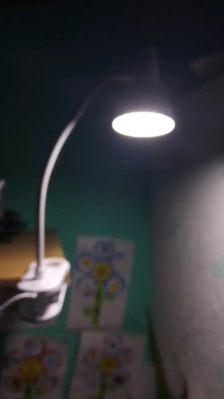 Lámpara de escritorio LED - 3