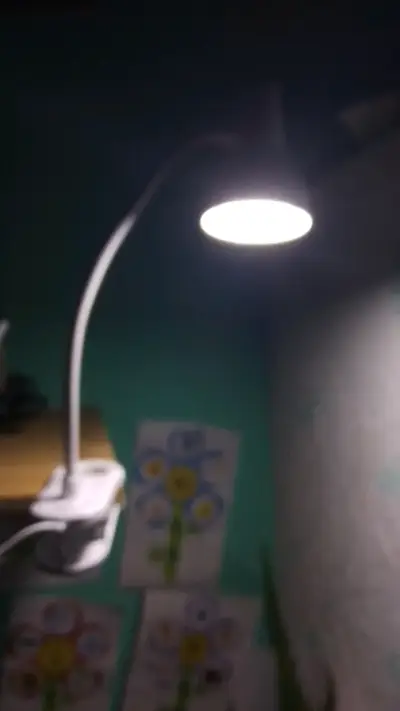 Lámpara de escritorio LED - miniatura 3
