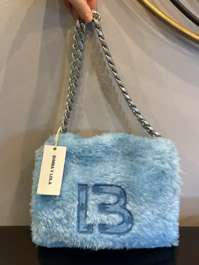 Bolso de peluche azul Bimba y Lola con cadena - miniatura 1