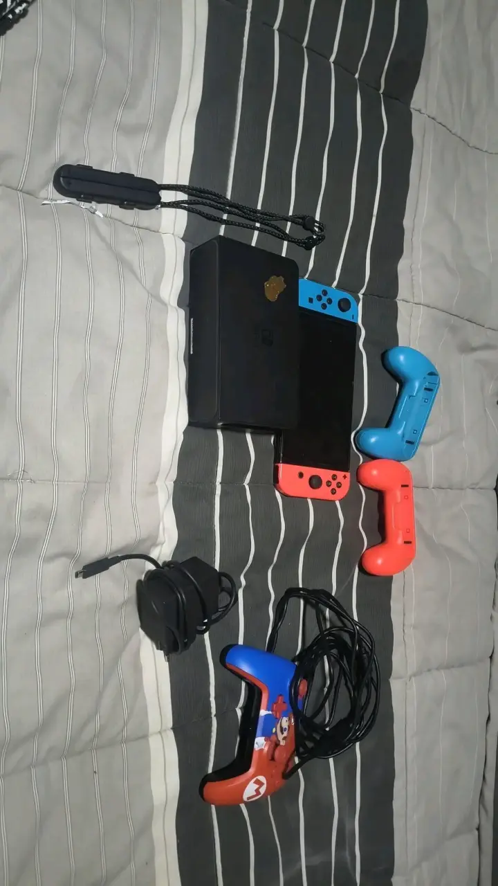 Nintendo switch oled - 1