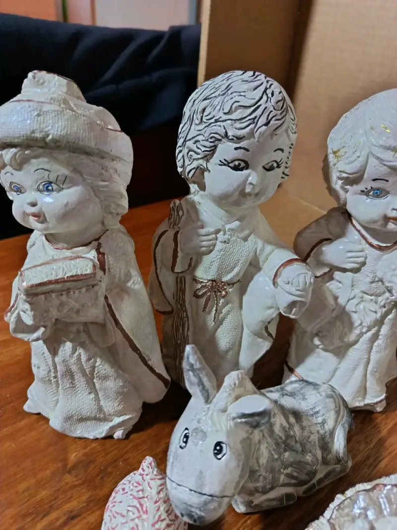 Figuras de pesebre de ziña pintadas a mano - 4