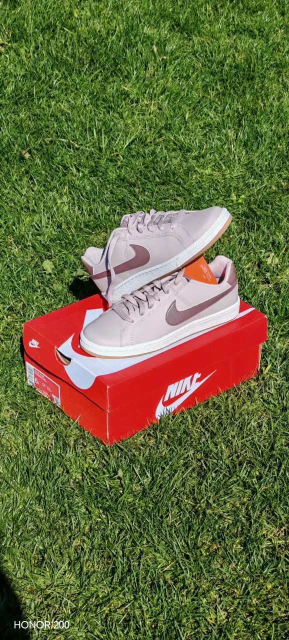 Zapatillas deportivas Nike color lila