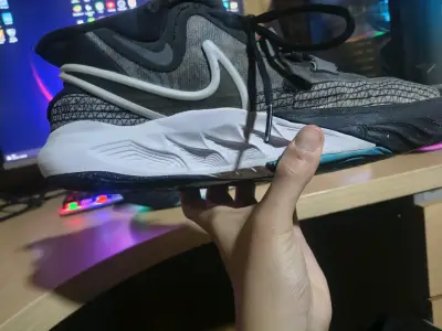 Nike kyrie 8 orca - miniatura 3