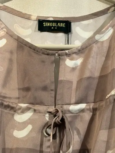 Blusa sin mangas estampada Singolare - miniatura 2