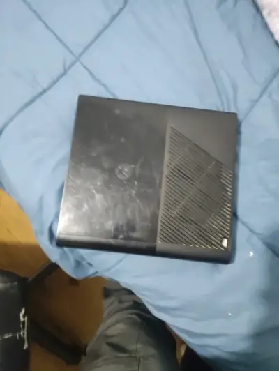 Xbox 360 para repuesto - miniatura 4