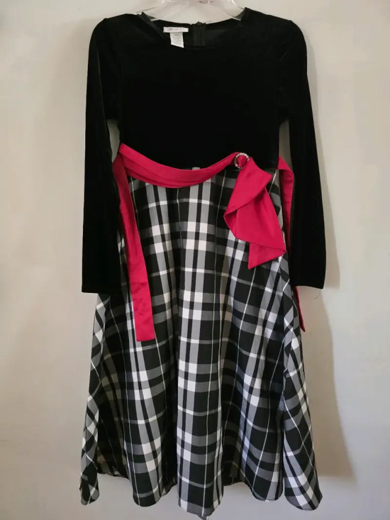 Vestido Bonnie Jean negro y rojo, estampado a cu - 2