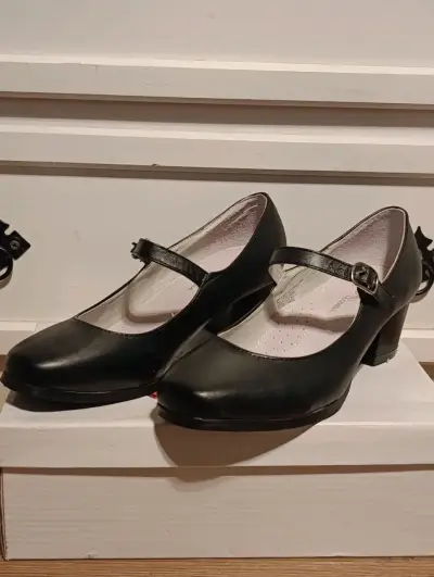 Zapatos de cueca para mujer - miniatura 1