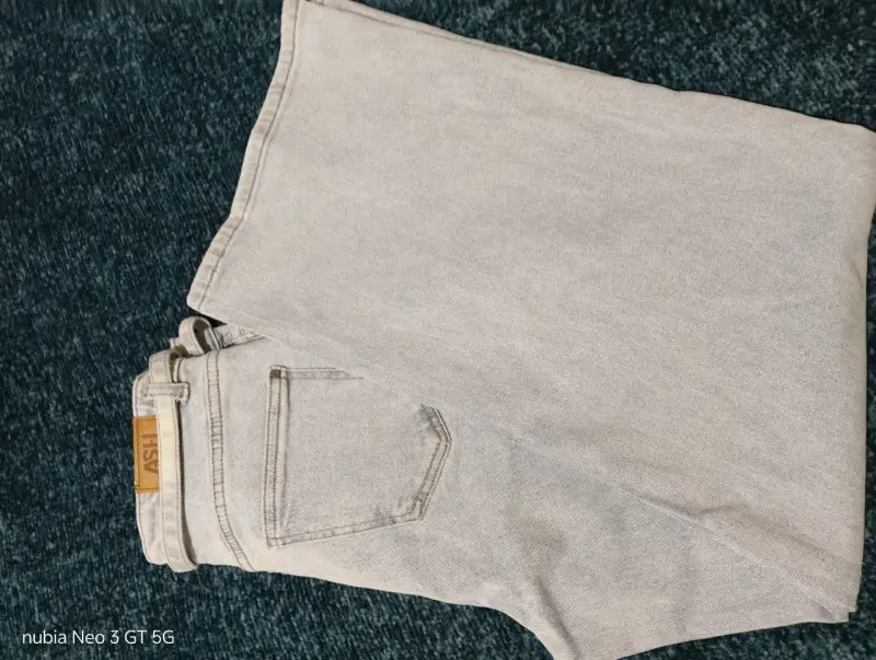 Jeans de mezclilla claros con cinturón ASH - 2