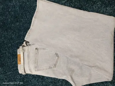 Jeans de mezclilla claros con cinturón ASH - miniatura 2