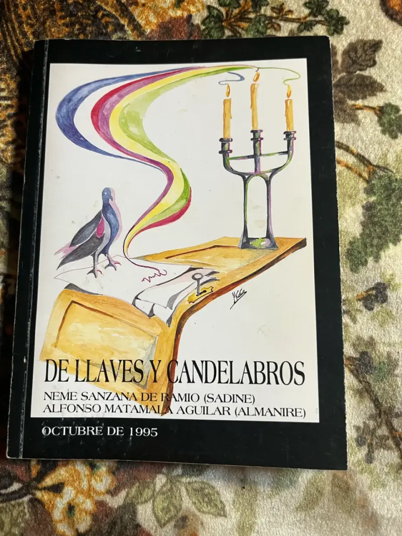 Libro 'De Llaves y Candelabros' de 1995 - 1