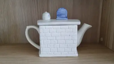 Tetera vintage ornamental - miniatura 2