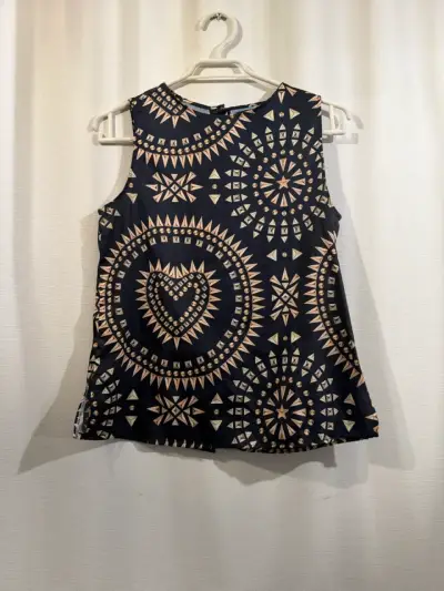 Blusa sin mangas con estampado geométrico - miniatura 1