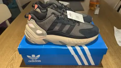 Zapatillas Adidas ZX 22 Boost negras - miniatura 1