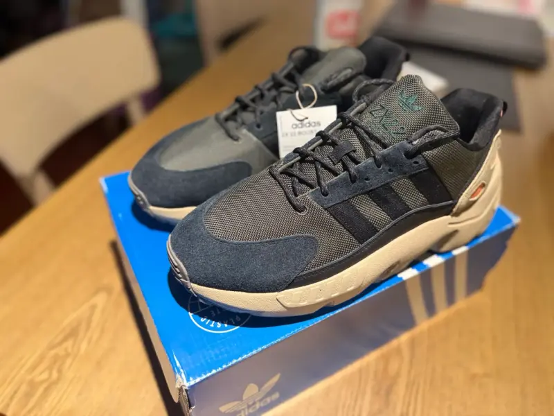 Zapatillas Adidas ZX 22 Boost negras - 2