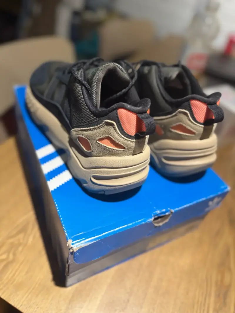 Zapatillas Adidas ZX 22 Boost negras - 4