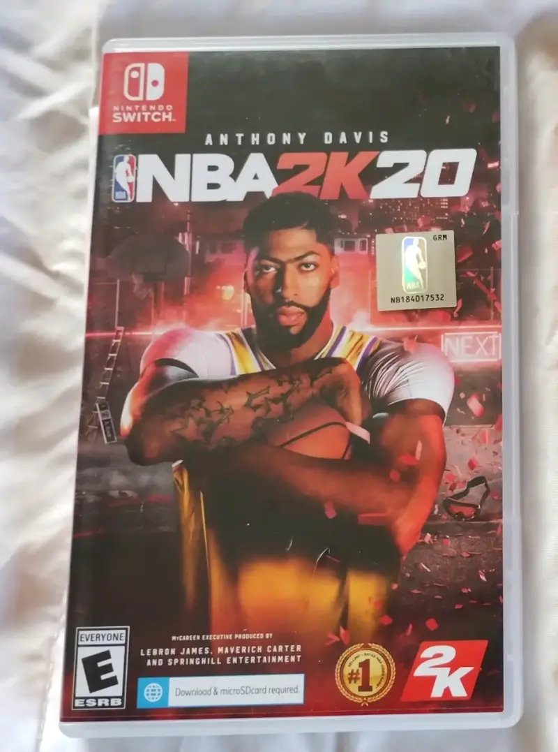 Nintendo Switch v2+ juego físico+ Accesorios - 5
