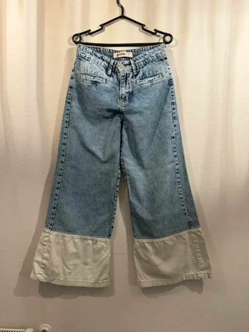 Jeans anchos de mezclilla con detalle blanco Rupha - 1