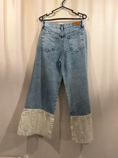 Jeans anchos de mezclilla con detalle blanco Rupha - miniatura 4