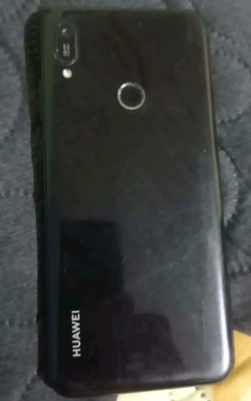 Smartphone Huawei con cámara dual - 1