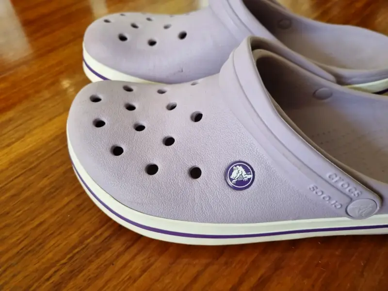 Zuecos Crocs unisex color lila - 4