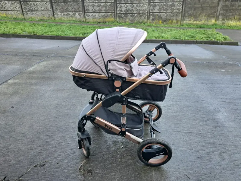 Coche de bebé Zeus plegable con manillar ajustable - 2
