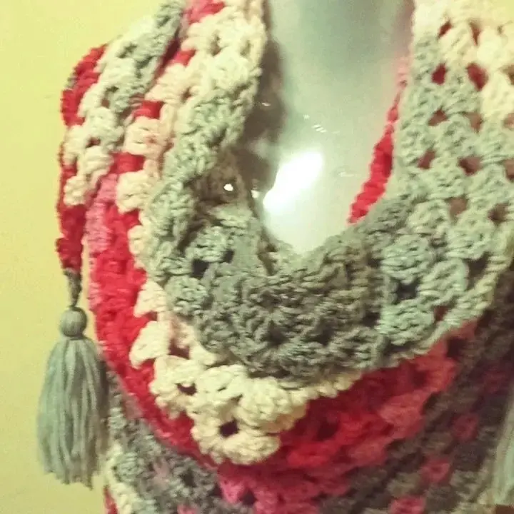 Chal tejido a crochet multicolor para mujer - 3