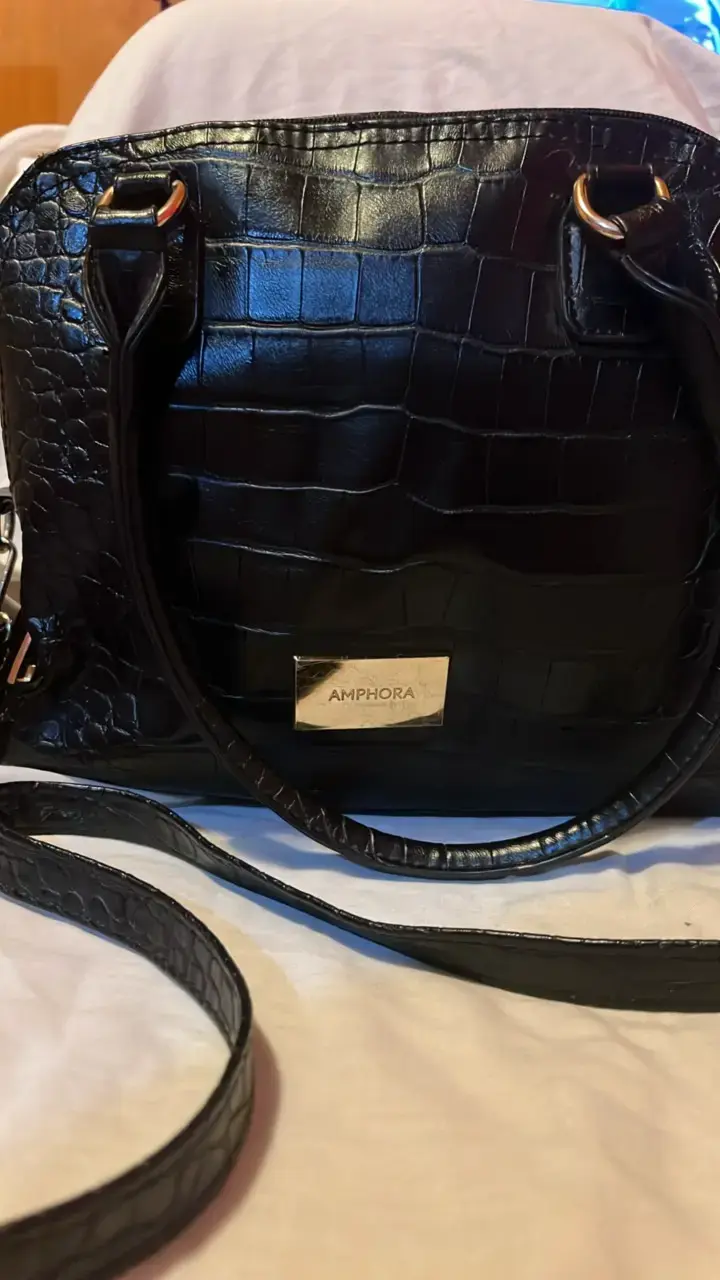 Cartera negra de cuero sintético Amphora - 2