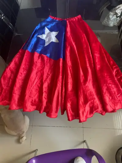 Falda con diseño de bandera Chilena chilena - miniatura 1