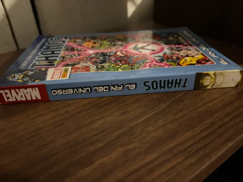 Cómic Thanos El Fin del Universo Marvel - 2