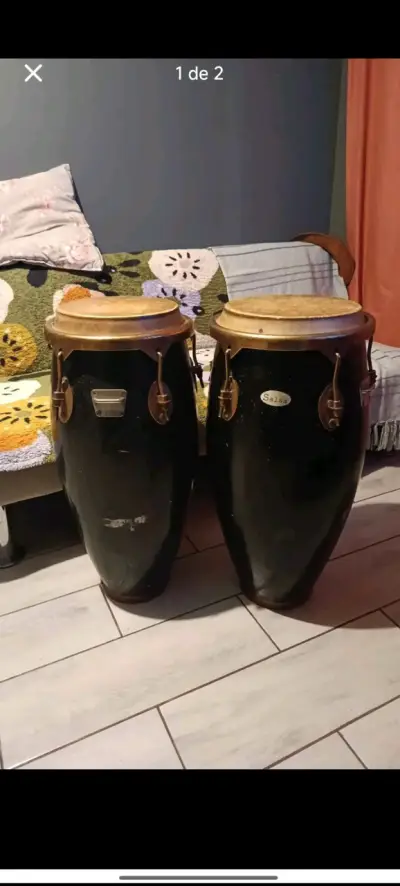 Juego de Congas Negras Salsa en Buen Estado - miniatura 1