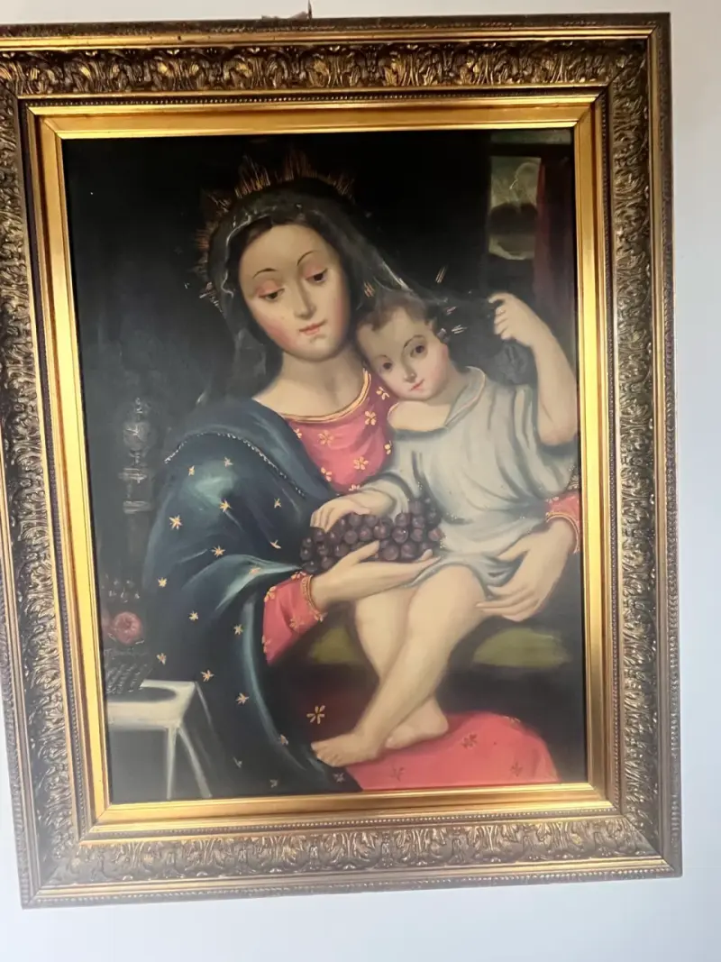 Cuadro Religioso Virgen con Niño en Marco Dorado - 5