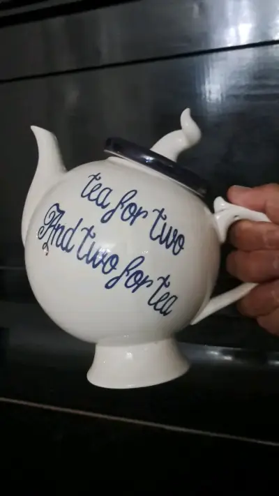 Tetera 1 litrode porcelana 'Tea for Two' blanca - miniatura 2