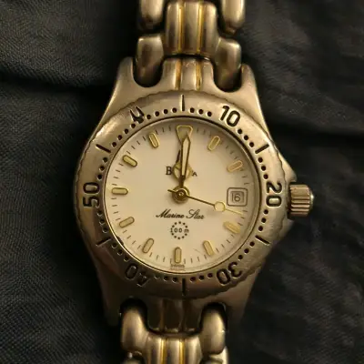 Reloj Bulova Marine Star dorado resistente al agua - miniatura 1
