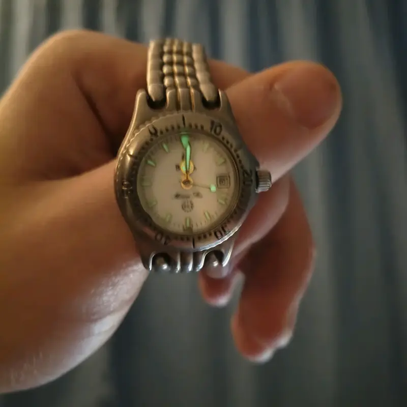 Reloj Bulova Marine Star dorado resistente al agua - 3