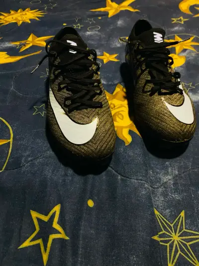 Botines de fútbol Nike Mercurial negros - miniatura 1