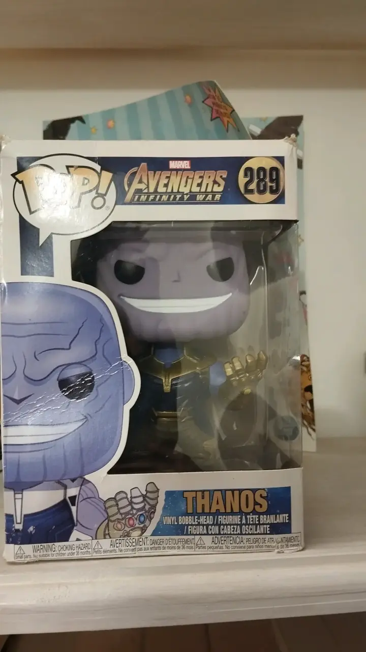Figura Funko Pop Thanos Avengers Infinity War - 1