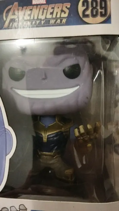 Figura Funko Pop Thanos Avengers Infinity War - miniatura 2
