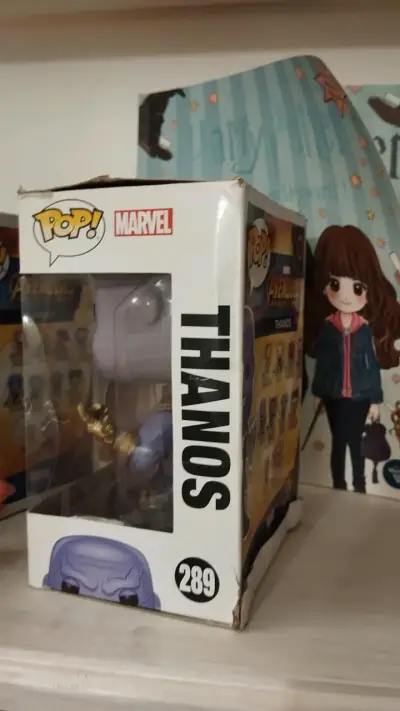 Figura Funko Pop Thanos Avengers Infinity War - miniatura 3