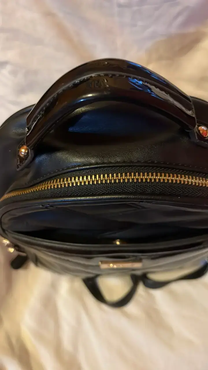 Mochila negra de cuero Gazel elegante - 3