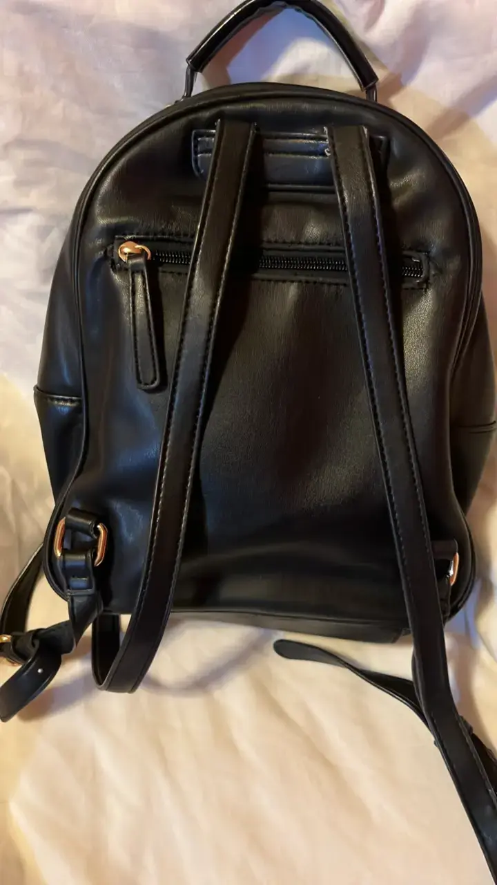Mochila negra de cuero Gazel elegante - 4