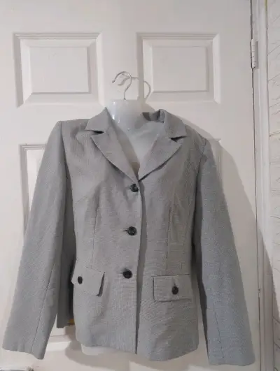 blazers para mujer en varios colores - miniatura 1