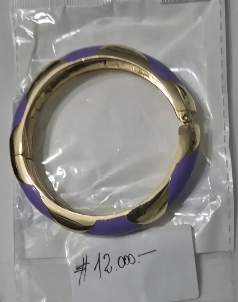 Brazalete rígido dorado y morado