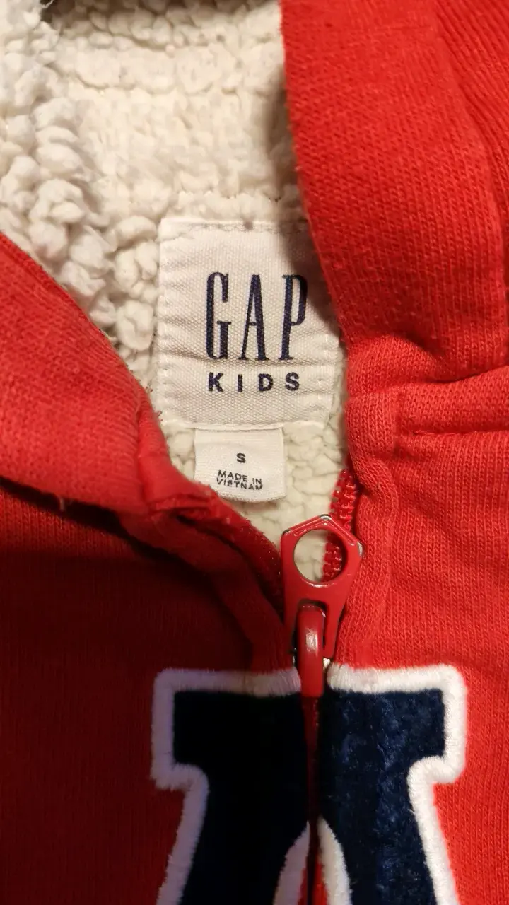 Polerón rojo con capucha GAP Kids - 3