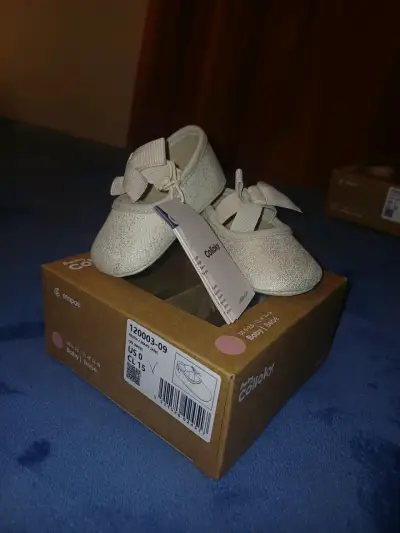 Zapatos de bebé Colloky Mary Jane blancos - miniatura 1