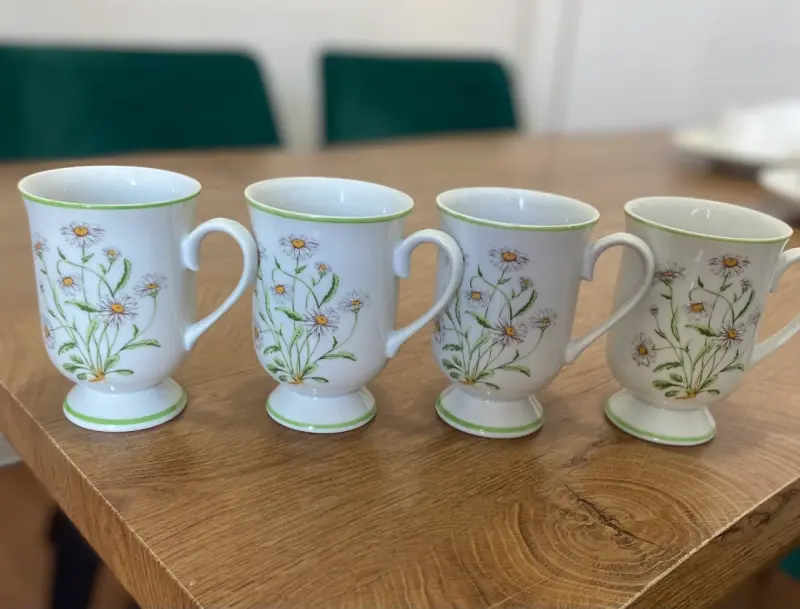 Set 4 Tazas de Porcelana vintage - 3