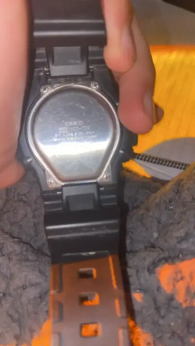 Reloj Casio resistente al agua con cronómetro - miniatura 2