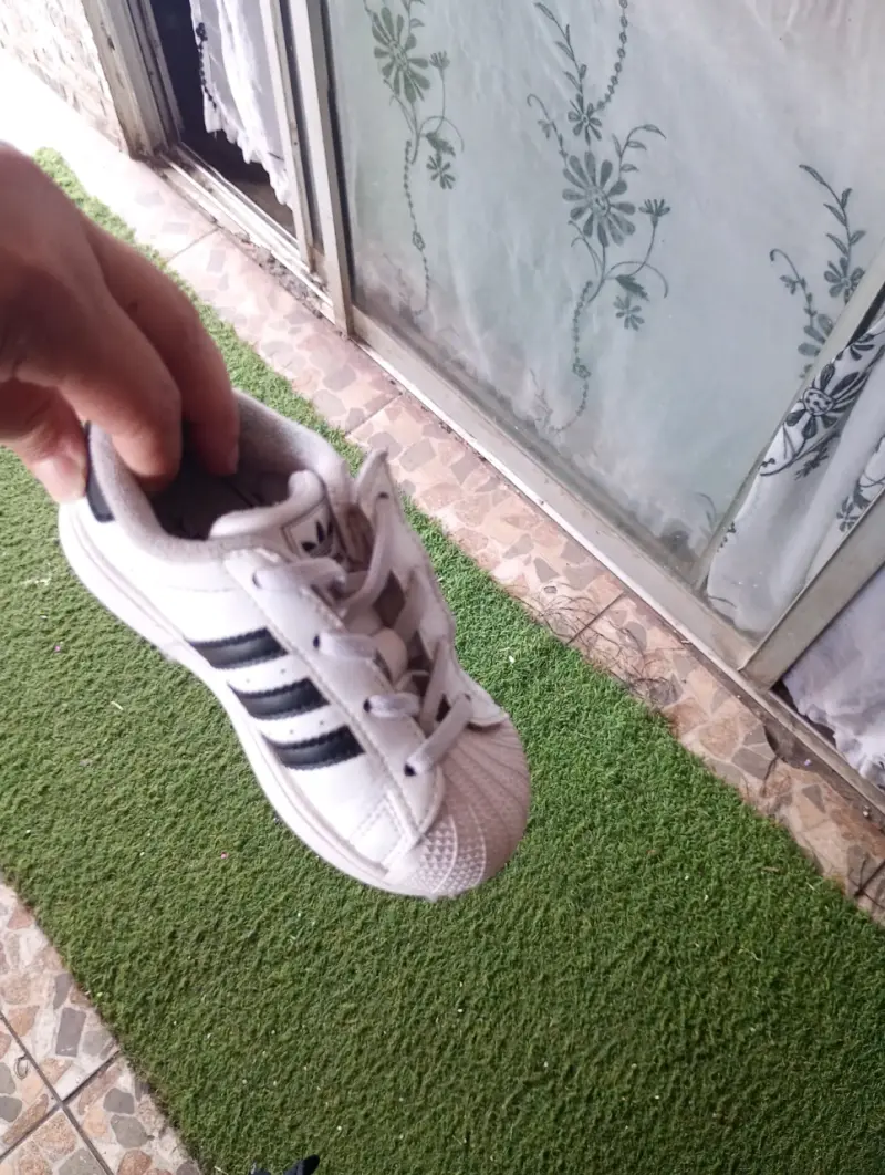 Zapatillas Adidas Superstar para niños blancas - 3