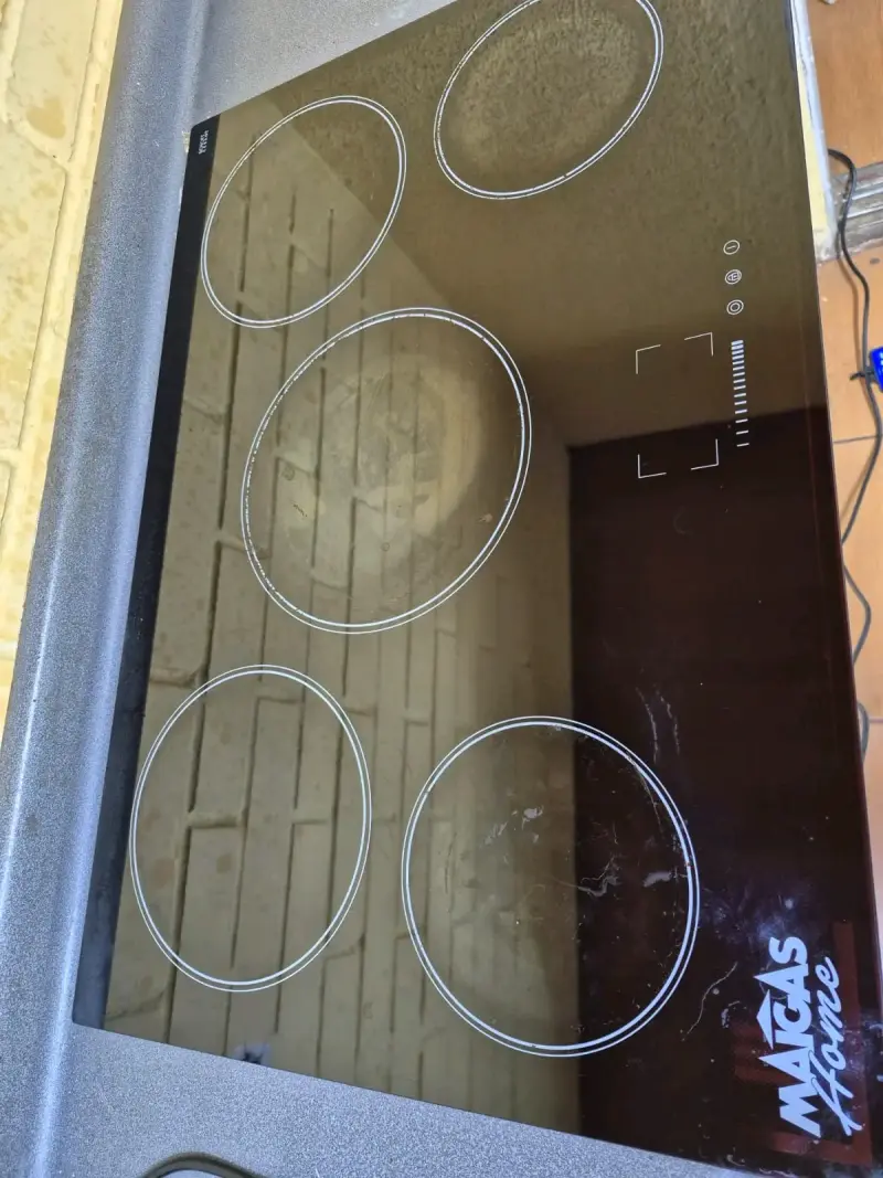 Encimera vitrocerámica de 5 quemadores Magas Home - 2