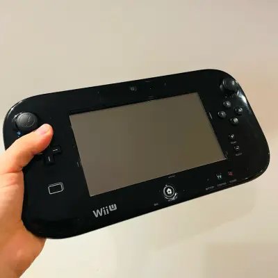 Consola Nintendo Wii U con GamePad - miniatura 2